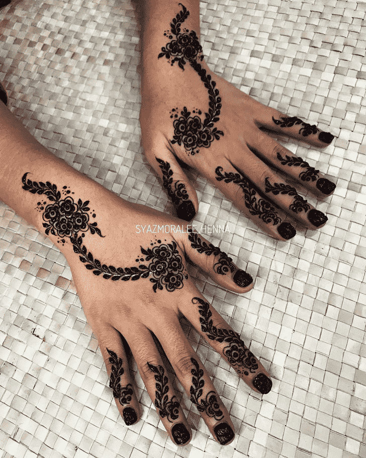 Fascinating Surat Henna Design