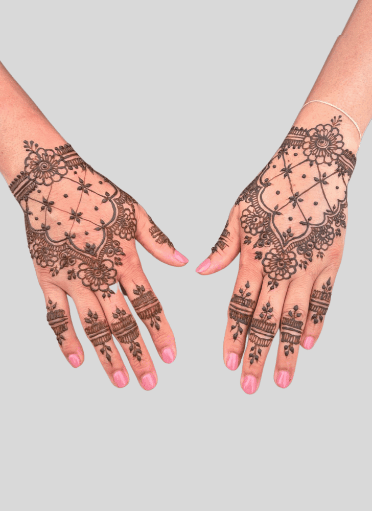 Fine Temporary Henna Design