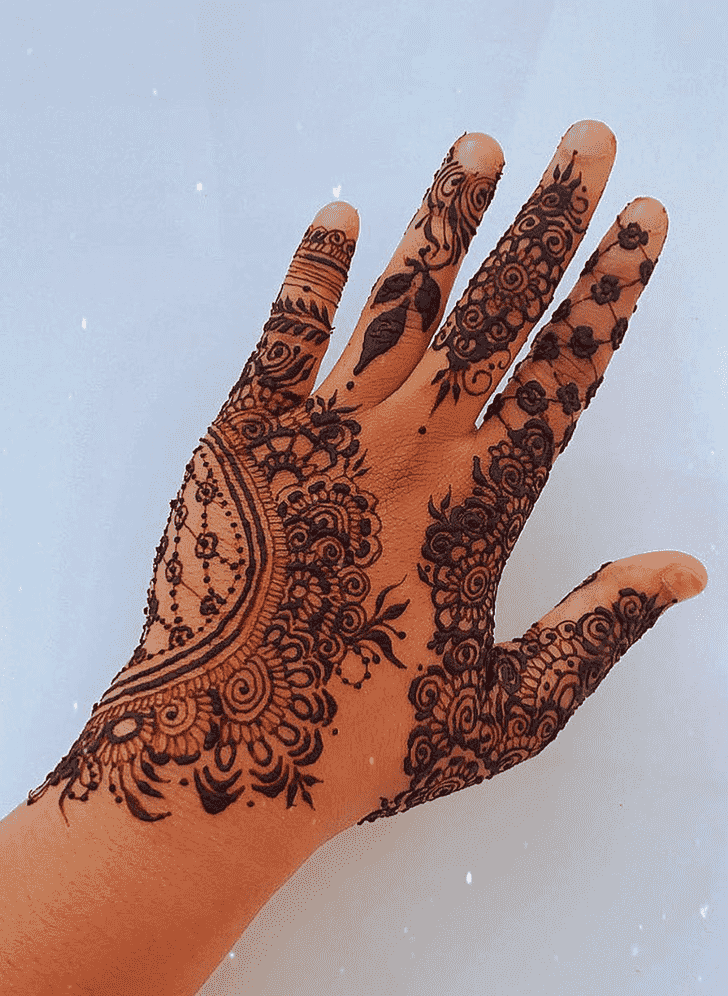 Captivating Thiruvananthapuram Henna Design