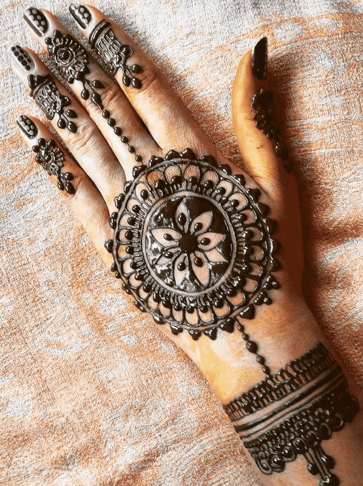 Arm Tikki Henna Design