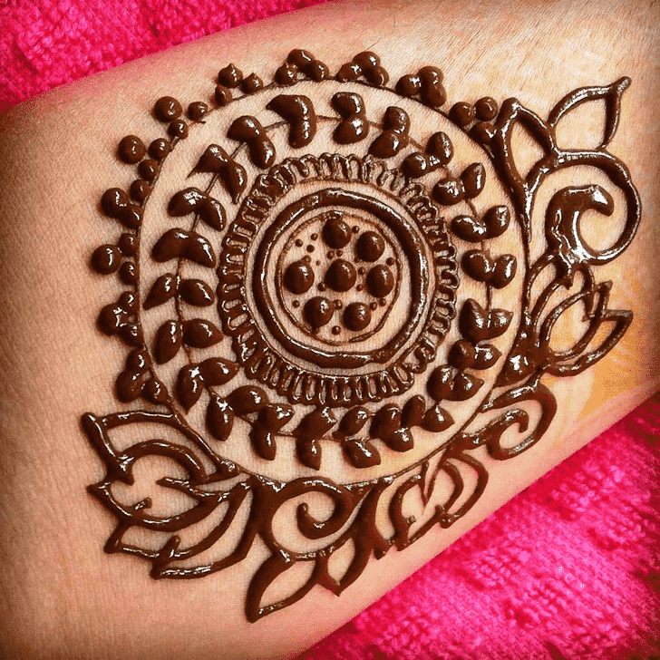 Excellent Tikki Henna Design