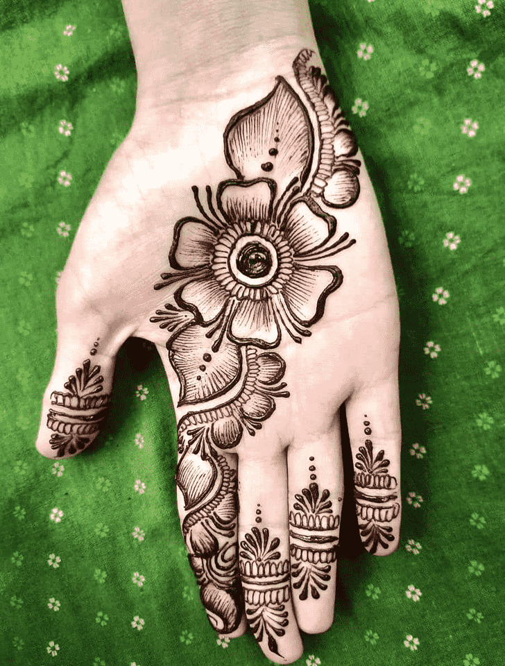 Good Looking Toronto Henna Design