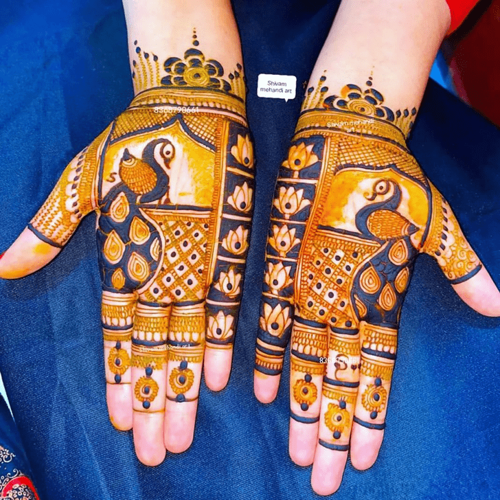 Angelic Trading Mehndi Design