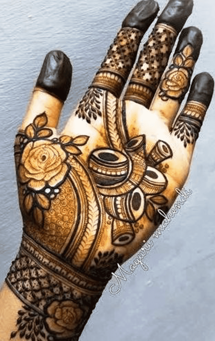 Appealing Trading Mehndi Design