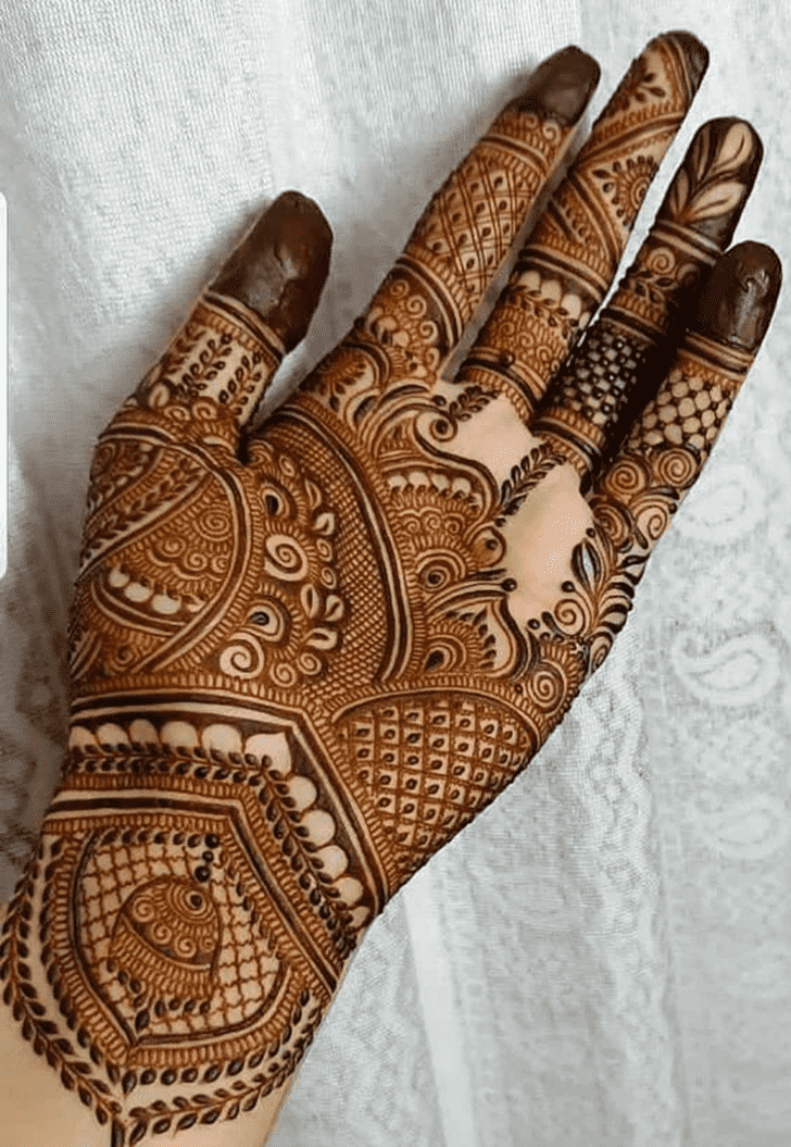 Inviting Trading Mehndi Design