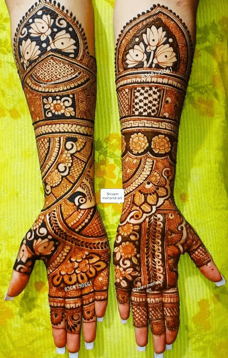 Magnificent Trading Mehndi Design