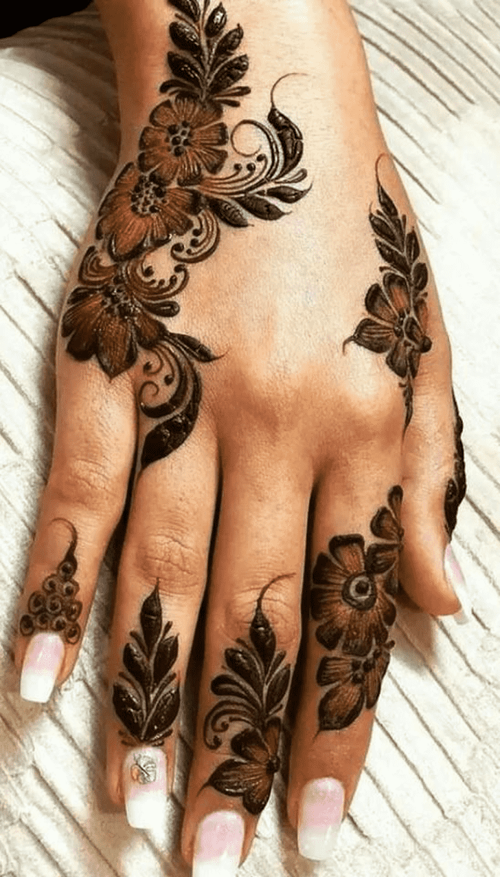 Pleasing Trading Mehndi Design