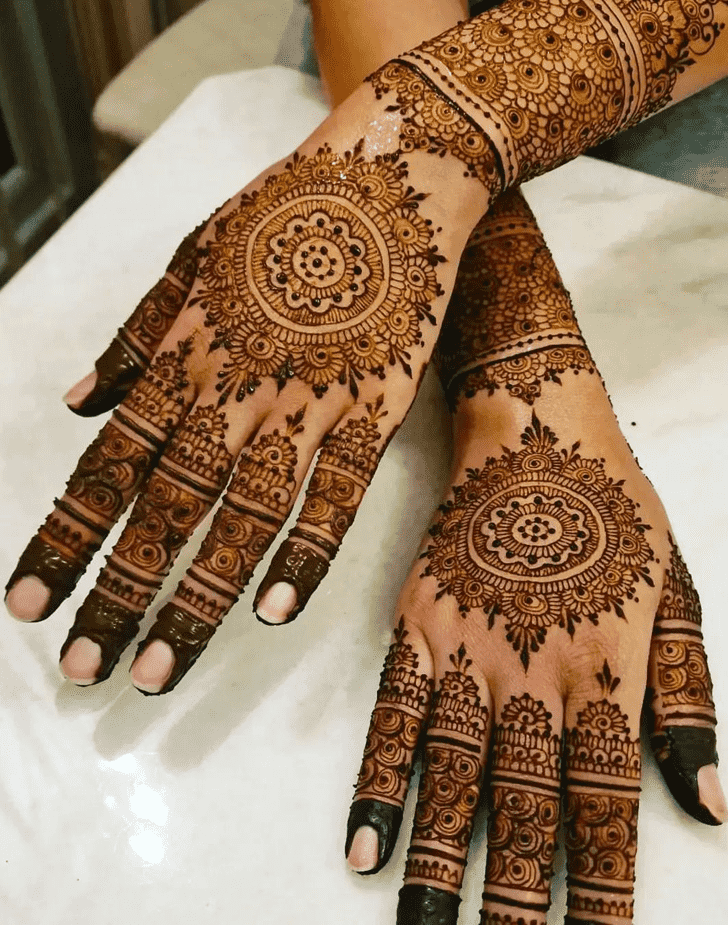 Angelic Traditional Mehndi Design