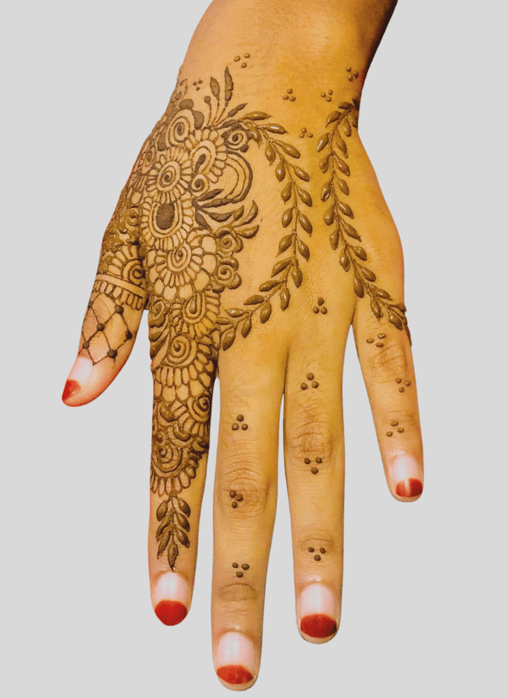 Delicate Trend Henna Design