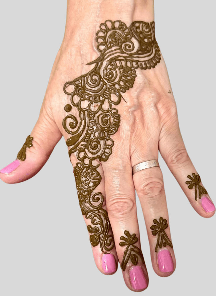 Enthralling Trend Henna Design