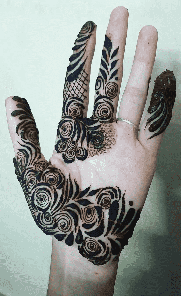 Adorable Trending Henna Design