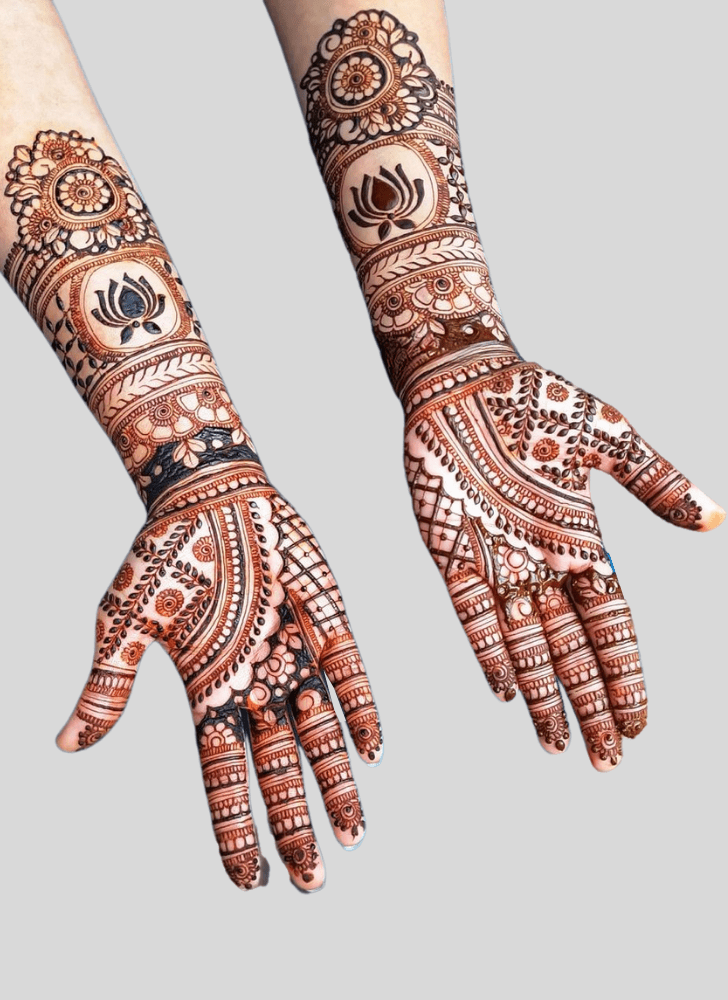 Ravishing Tribal Henna Design