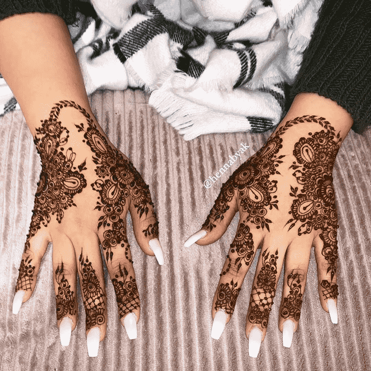 Captivating Trivandrum Henna Design