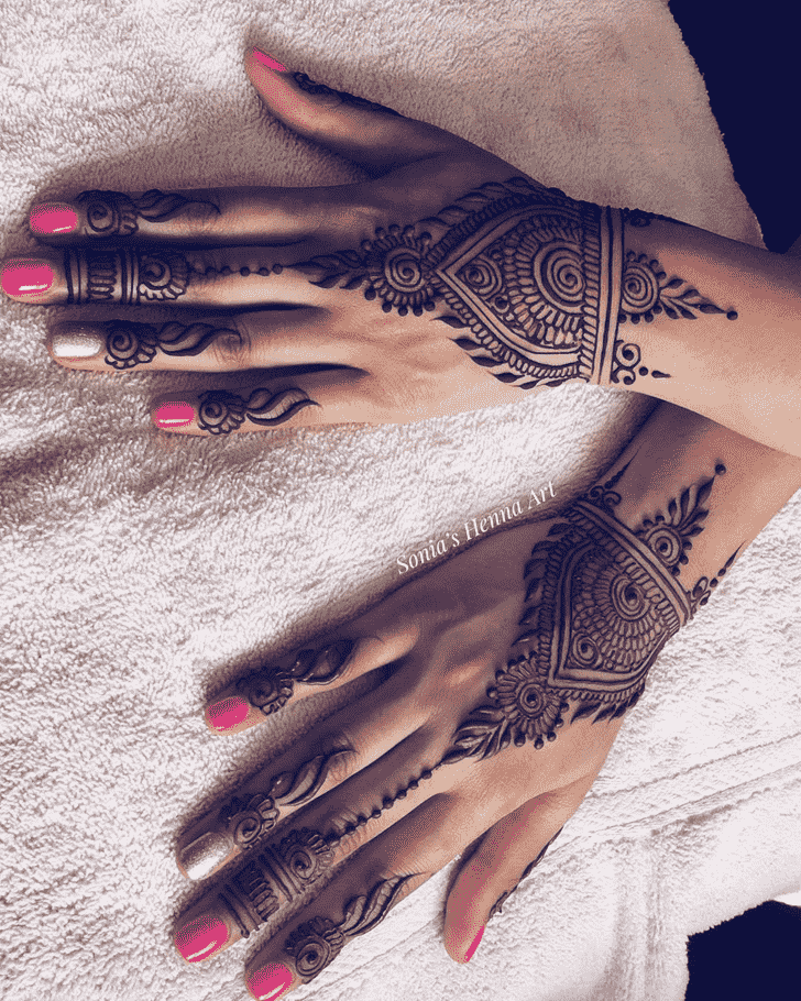 Excellent Turkish Henna design