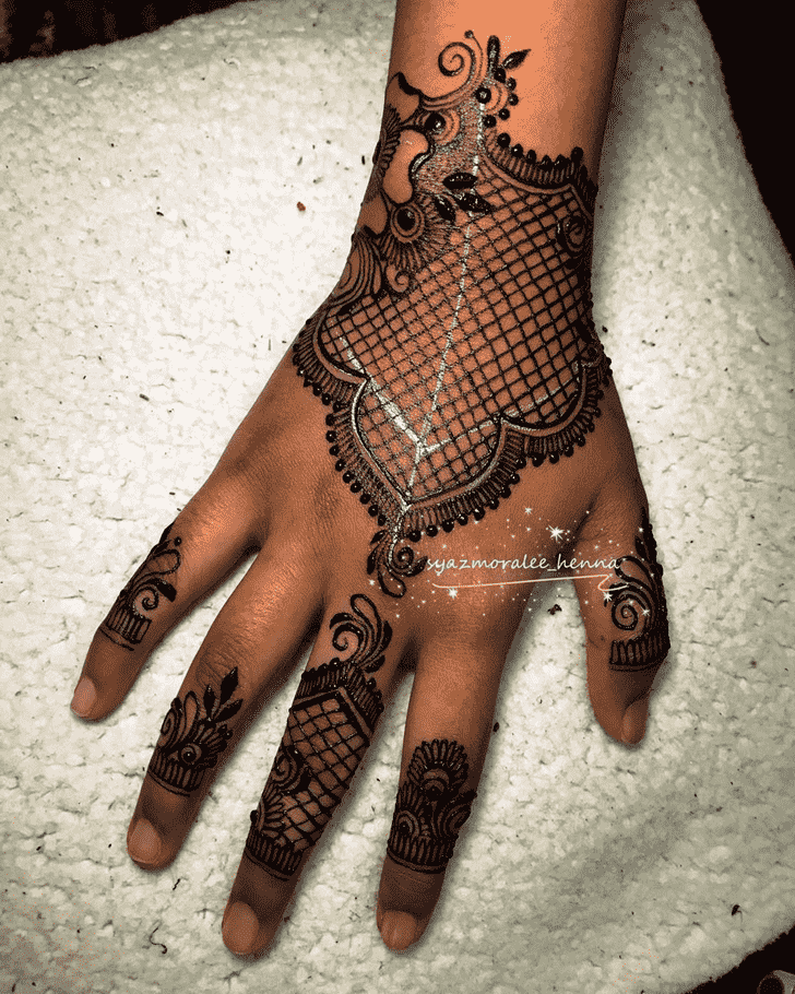 Fascinating United Kingdom Henna Design