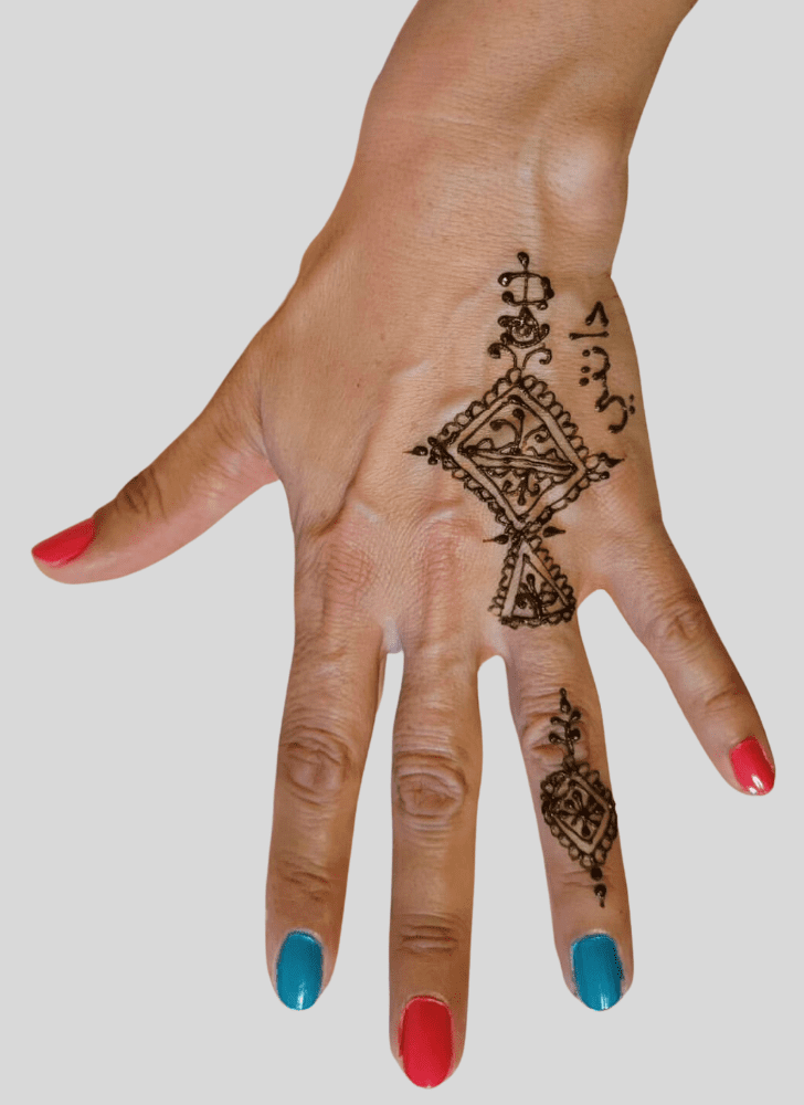 Alluring Uttarayan Henna Design