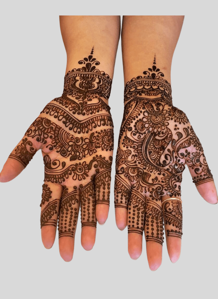 Fine Uttarayan Henna Design