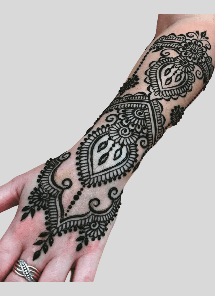 Ravishing Uttarayan Henna Design