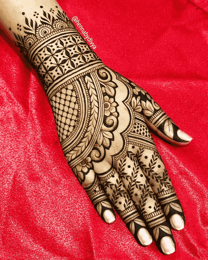 Classy Vancouver Henna Design