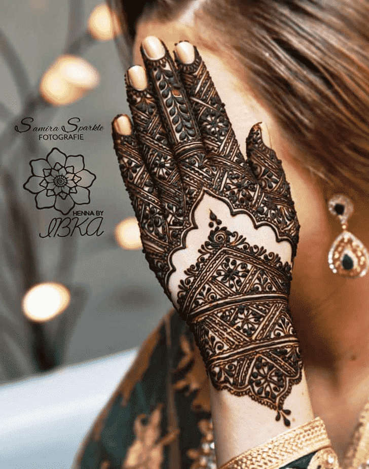 Arm Vancouver Henna Design