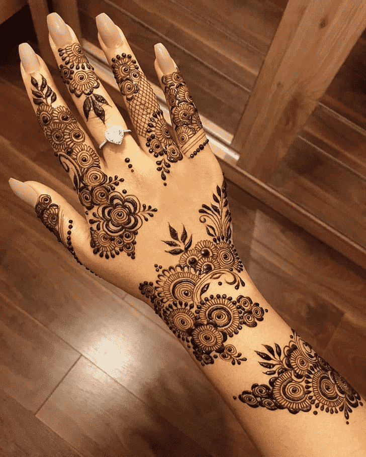 Pretty Vancouver Henna Design