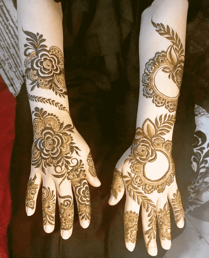 Appealing Varanasi Henna Design