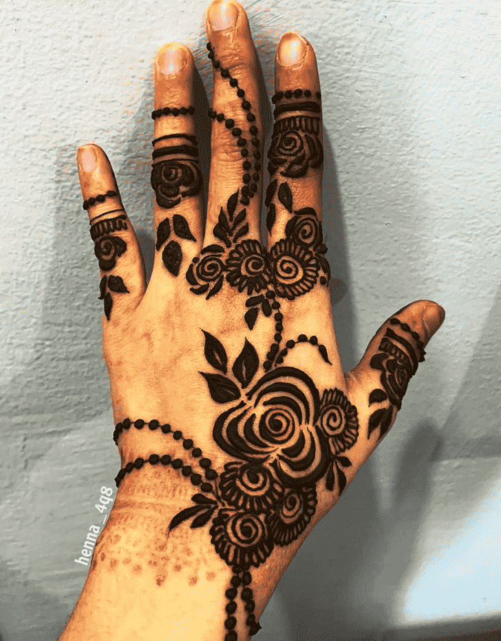 Beauteous Varanasi Henna Design