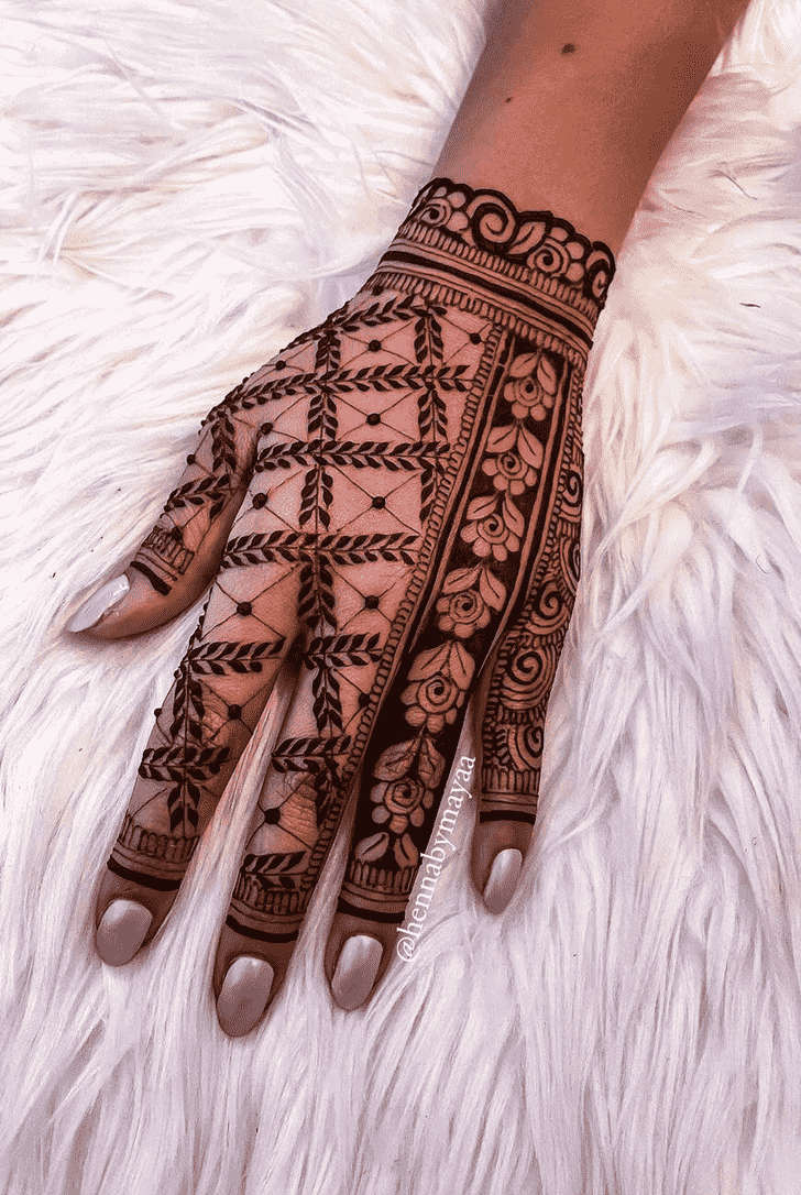 Arm Varanasi Henna Design