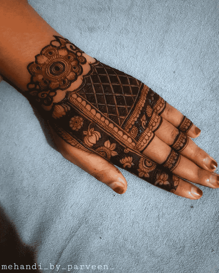 Enthralling Varanasi Henna Design