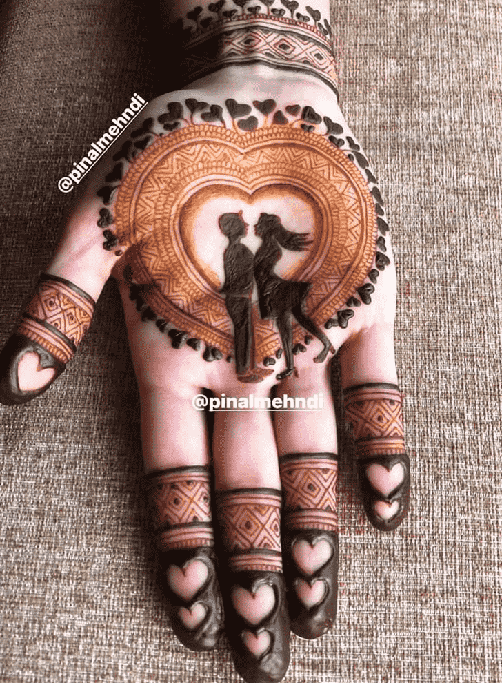 Ravishing Varanasi Henna Design