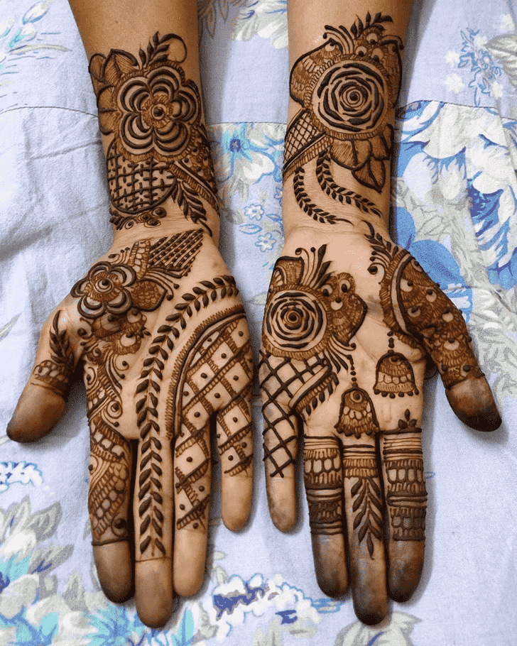 Superb Varanasi Henna Design