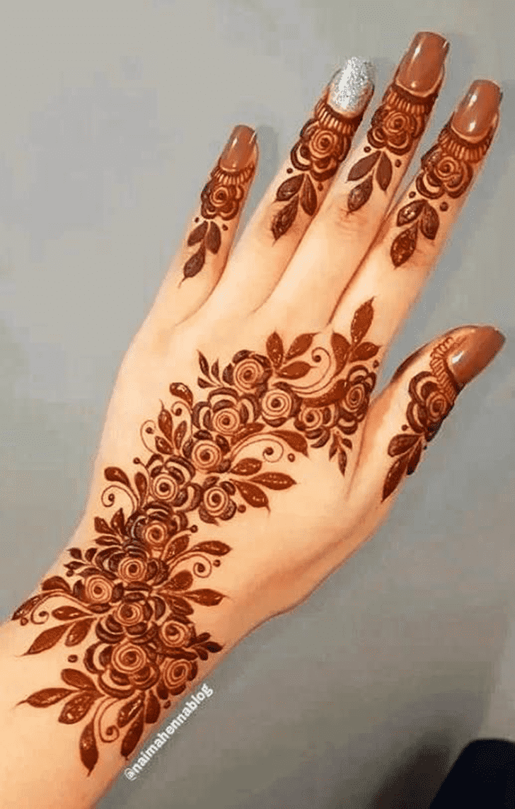 Bewitching Very Simple Mehndi Design