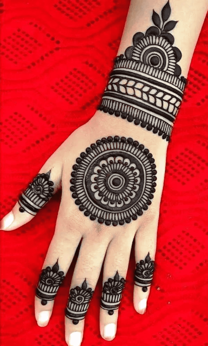 Dazzling Very Simple Mehndi Design