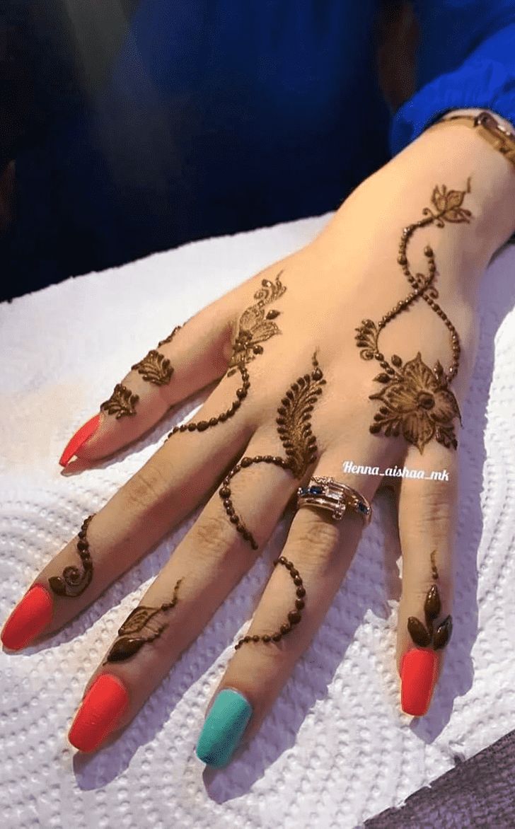 Delightful Very Simple Mehndi Design