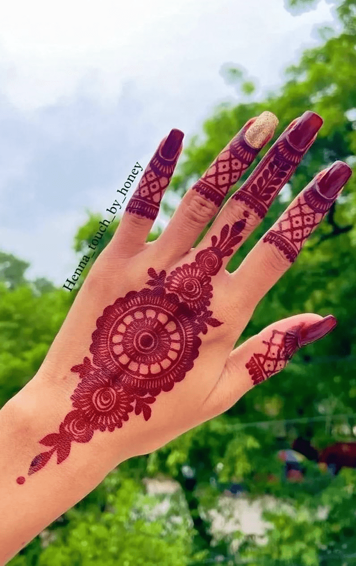 Fascinating Very Simple Mehndi Design