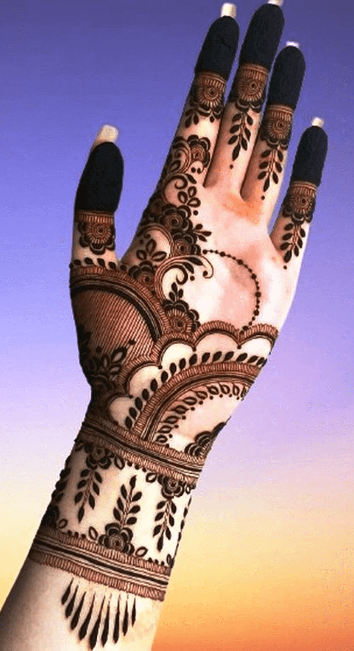 Good Looking Very Simple Mehndi Design