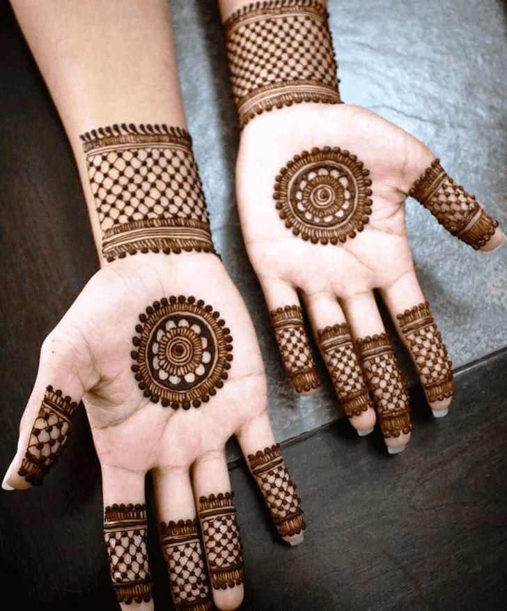 Magnificent Very Simple Mehndi Design