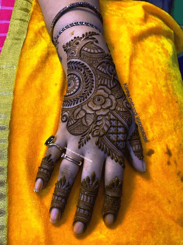 Arm Visakhapatnam Henna Design