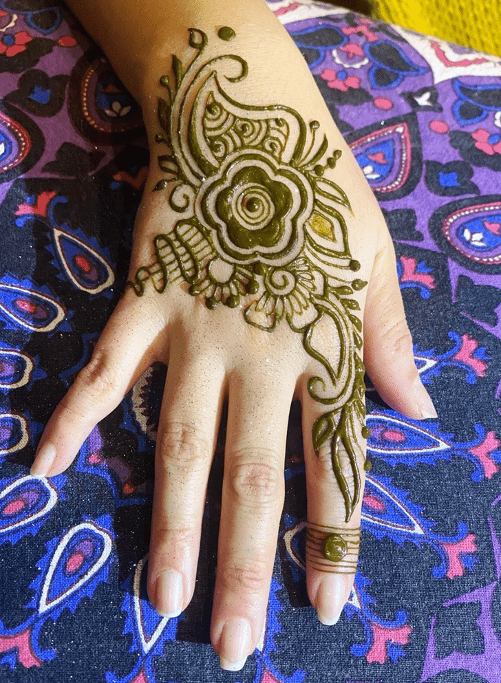 Lovely Visakhapatnam Mehndi Design