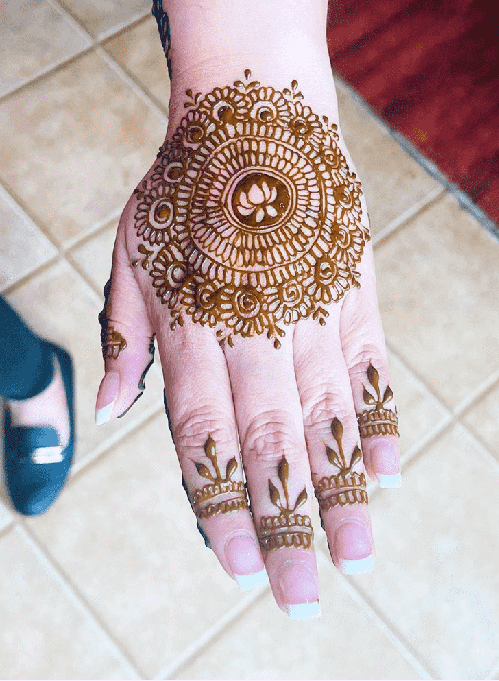 Nice Visakhapatnam Henna Design