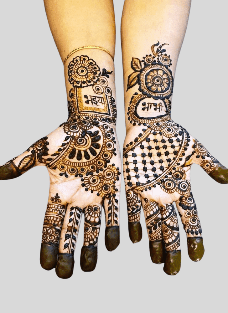 Graceful Wedding Henna Design