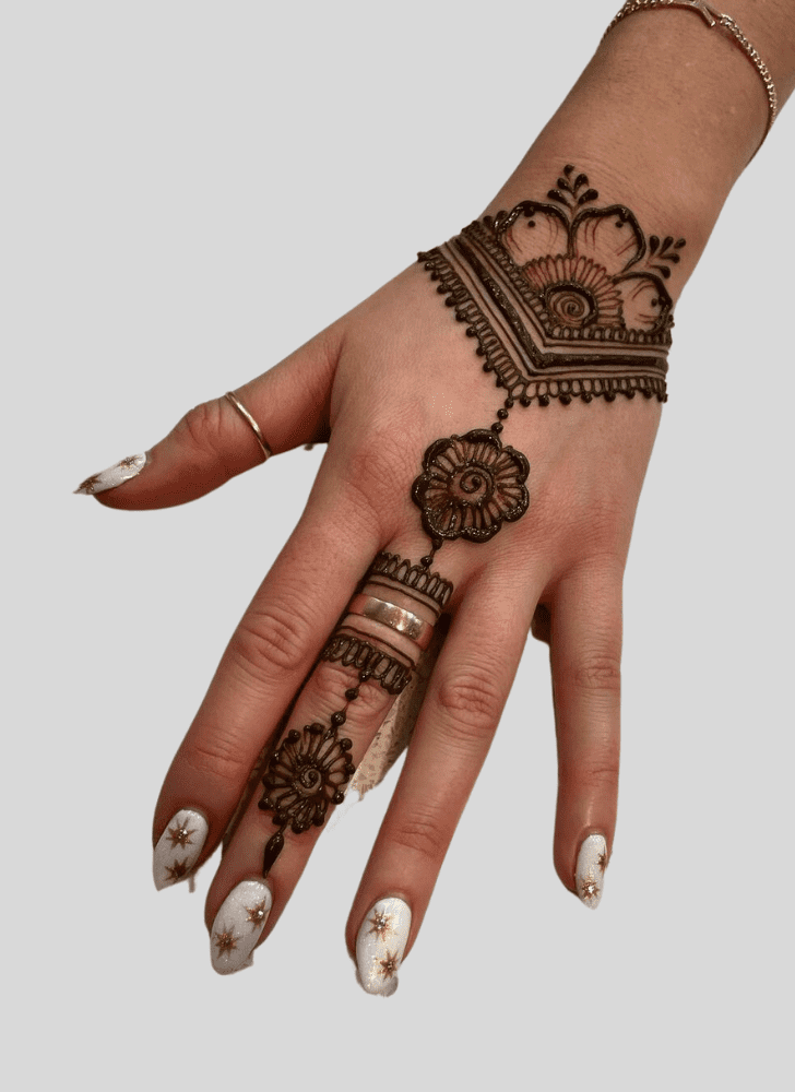Slightly Wonderful Henna Design