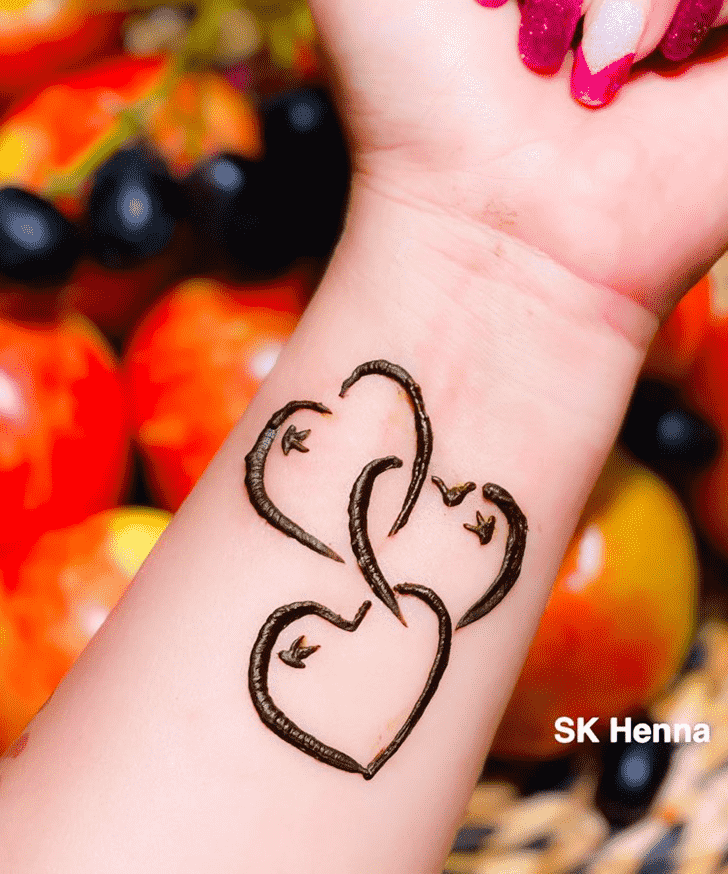 Comely Wrist Henna design